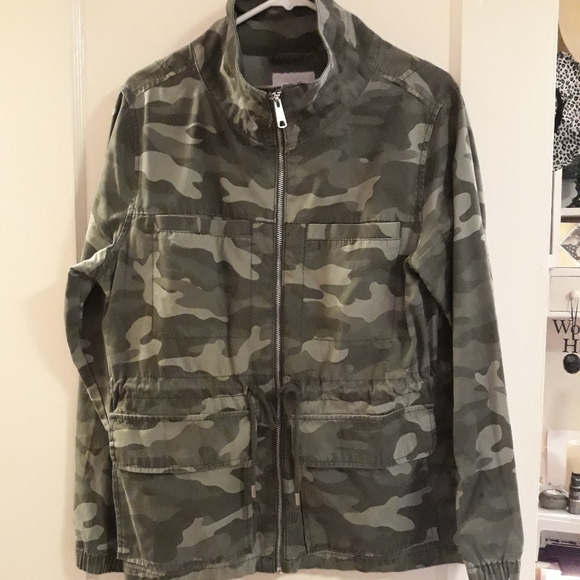 Old Navy Jackets & Blazers - New without tags camouflage utility jacket